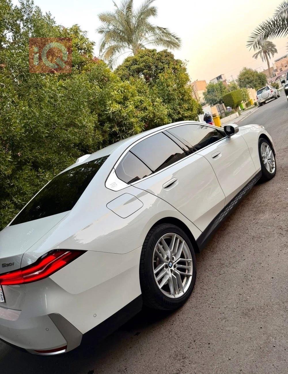 بي ام دبليو الفئة 5